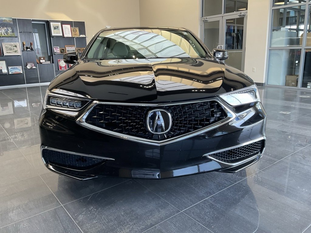 Certified 2018 Acura TLX image 2