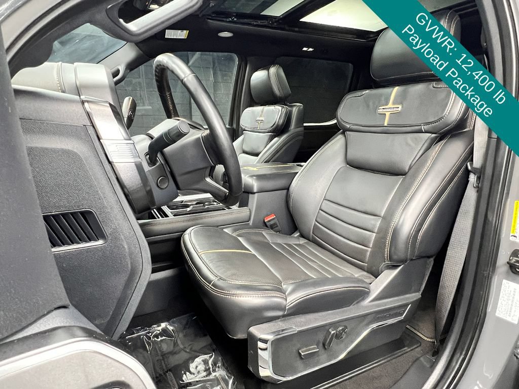 Used 2024 Ford F350 Platinum AWD/4WD image 7