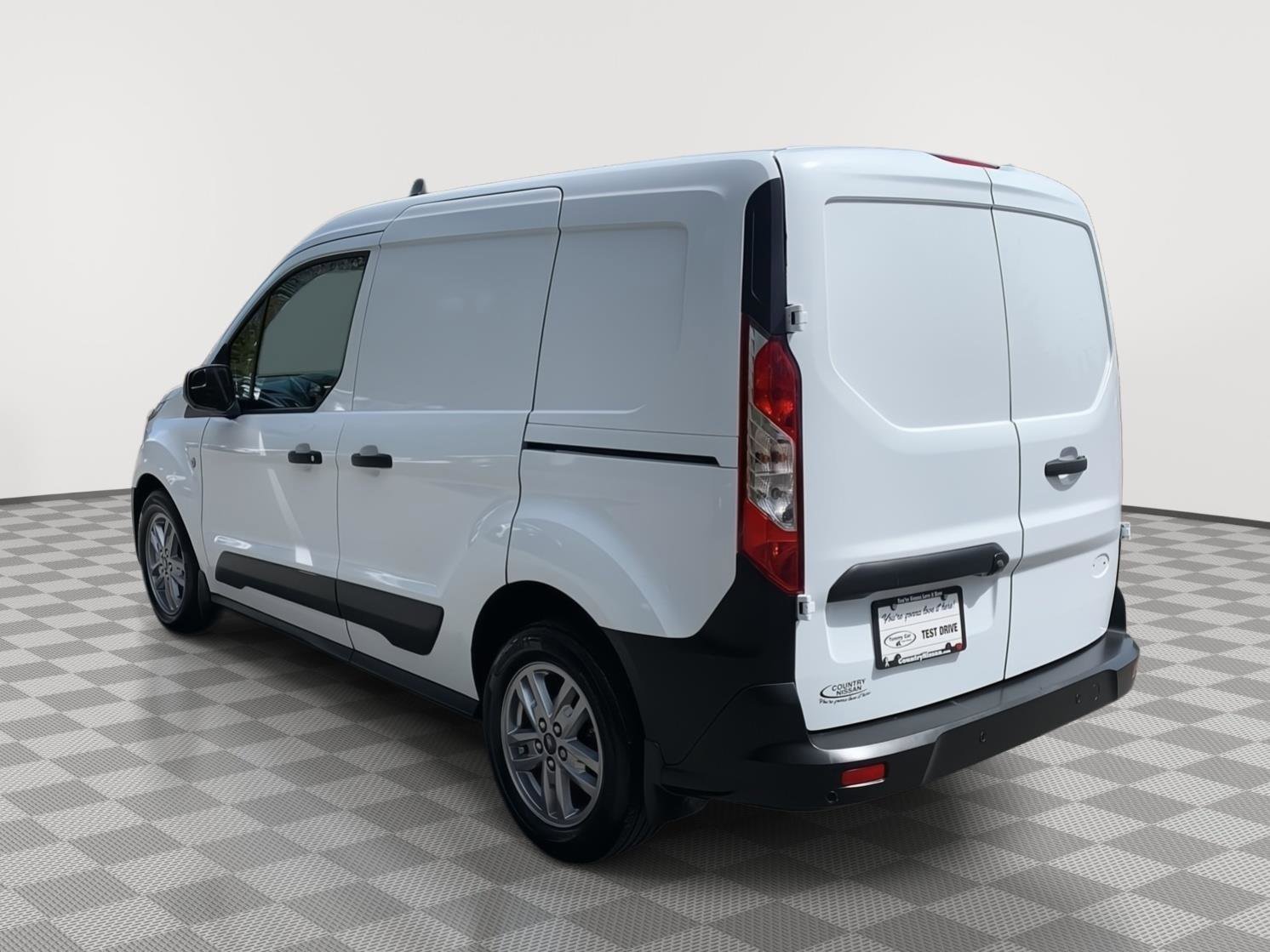 Used 2023 Ford Transit Connect XL FWD image 3