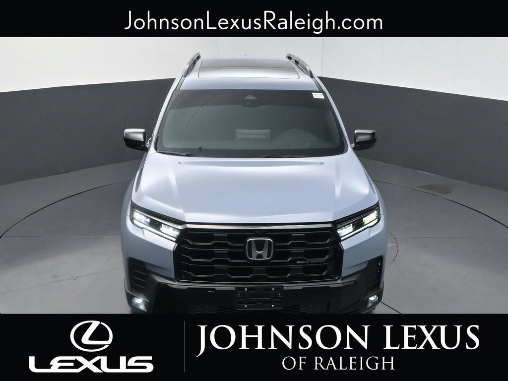 Used 2026 Honda Pilot Black Edition image 23