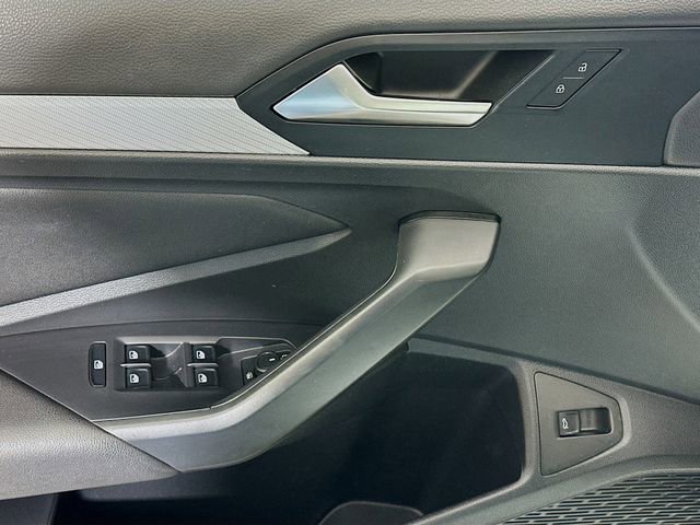 Used 2020 Volkswagen Jetta SE w/ SE Cold Weather Package image 18