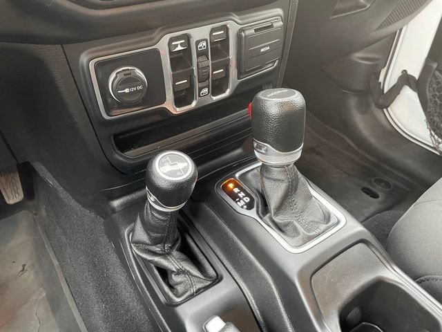 Used 2023 Jeep Gladiator Sport AWD/4WD image 20