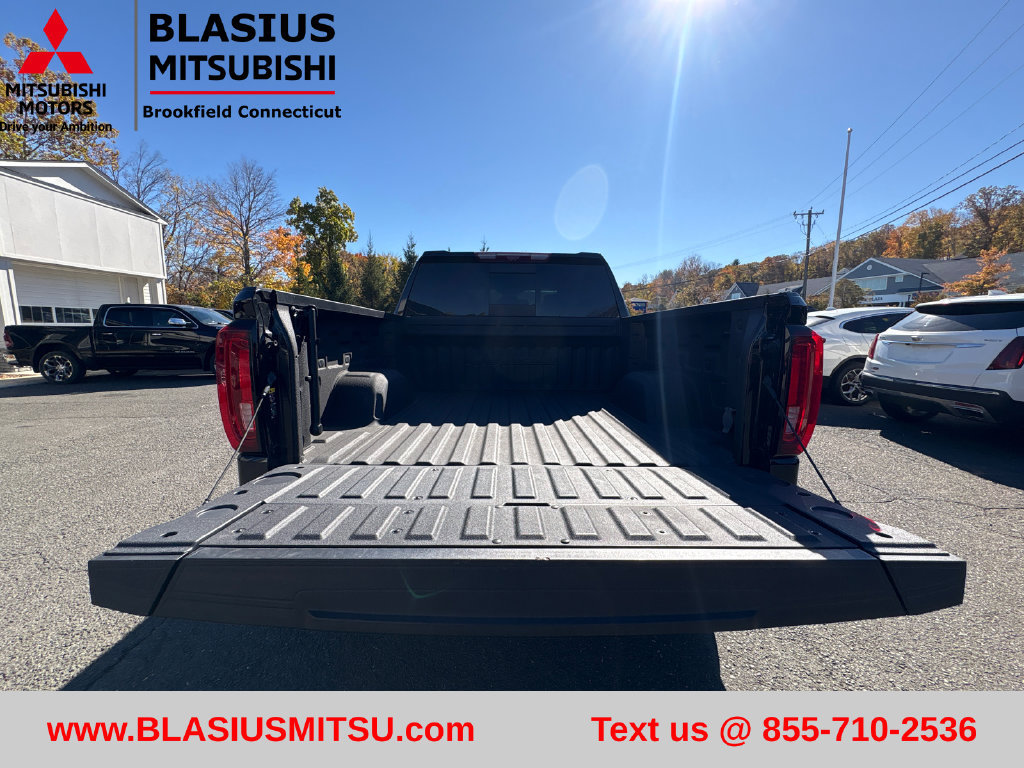 Used 2023 GMC Sierra 1500 Denali w/ Denali Reserve Package AWD/4WD image 35