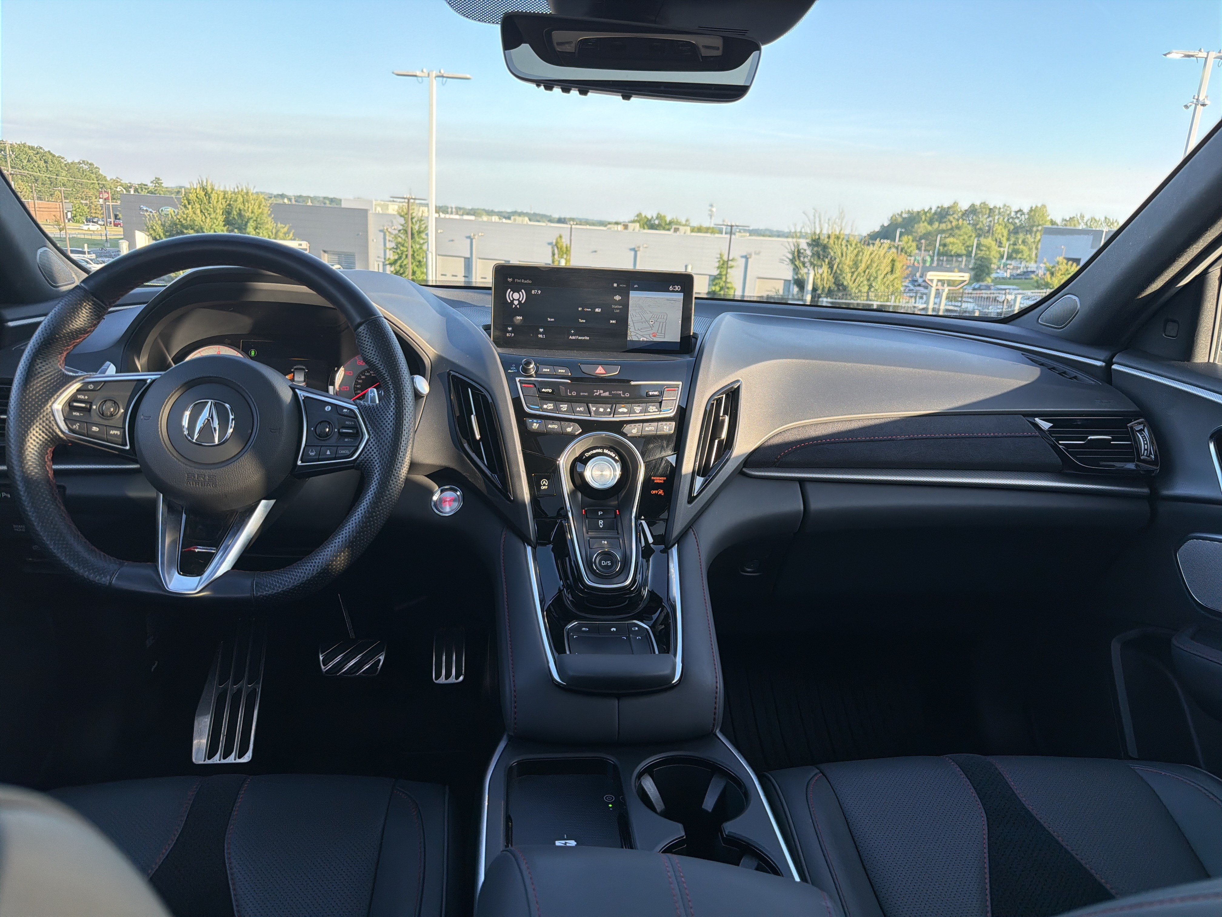 Used 2025 Acura RDX w/ Advance Package AWD/4WD image 32