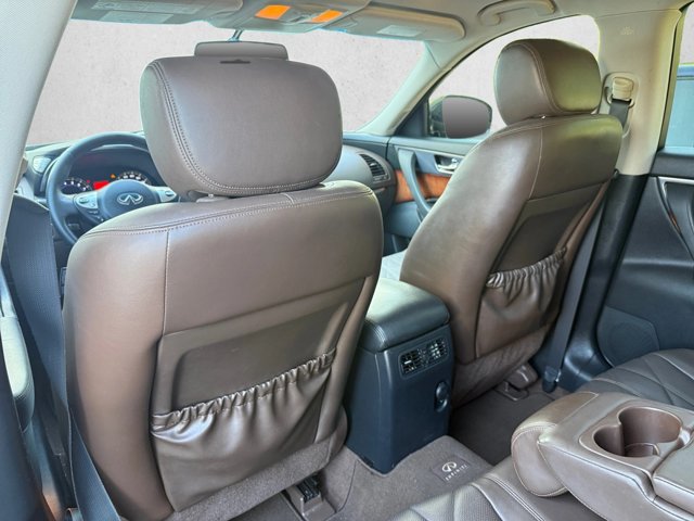 Used 2011 INFINITI FX35 2WD w/ Premium Pkg image 18