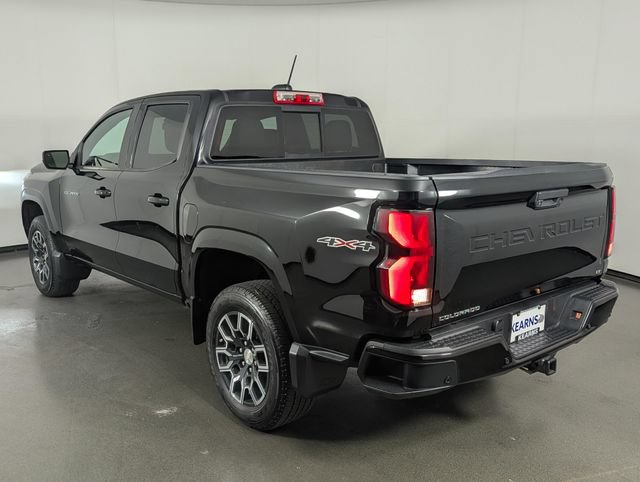 Used 2024 Chevrolet Colorado LT w/ LT Convenience Package III AWD/4WD image 6