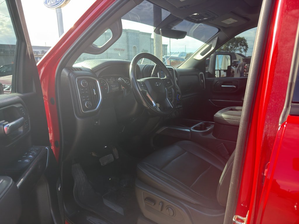 Used 2021 Chevrolet Silverado 2500 LTZ w/ LTZ Plus Package AWD/4WD image 5