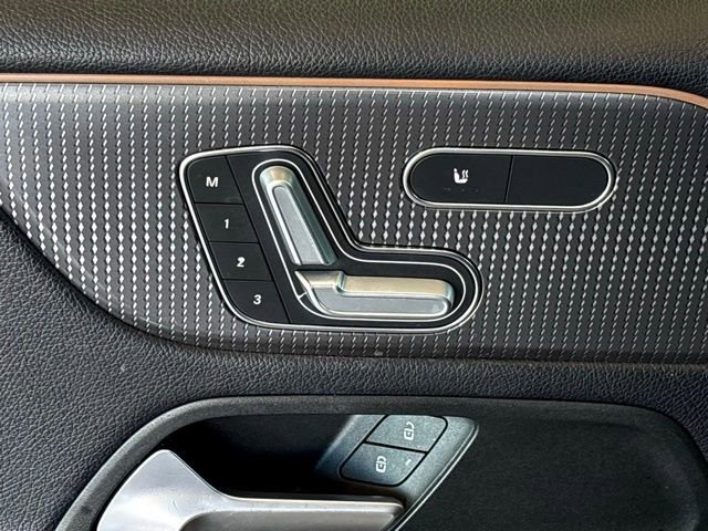 Certified 2020 Mercedes-Benz GLB 250 image 19