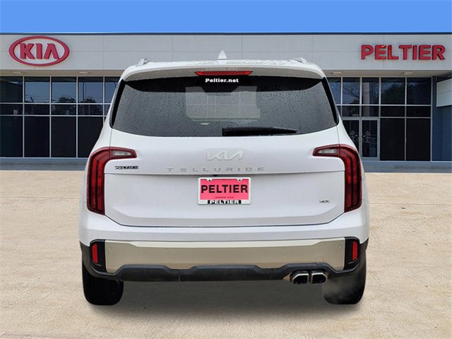 Used 2024 Kia Telluride S image 5