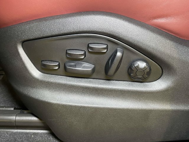 New 2026 Porsche Cayenne GTS AWD/4WD image 18