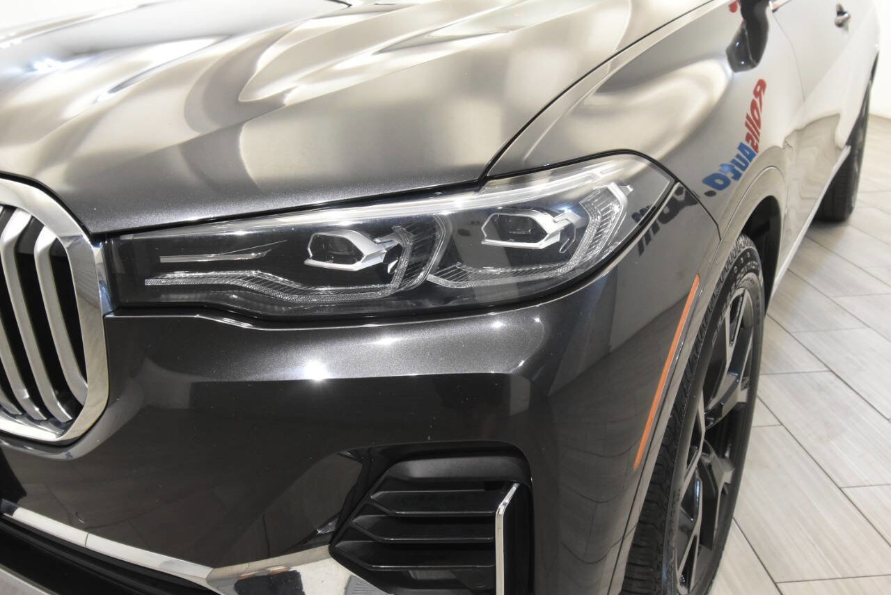 Used 2020 BMW X7 xDrive40i w/ Cold Weather Package AWD/4WD image 9