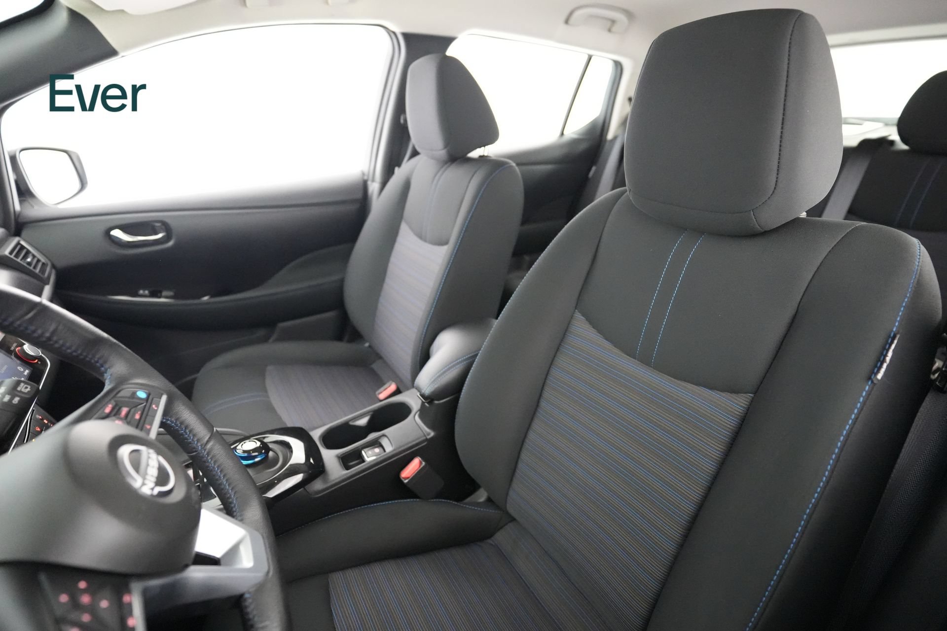 Used 2024 Nissan Leaf SV Plus FWD image 4