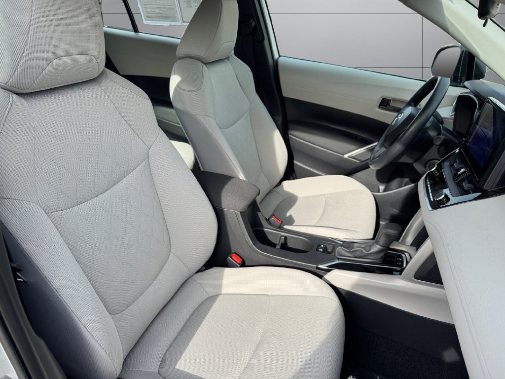 Certified 2024 Toyota Corolla Cross L AWD/4WD image 17