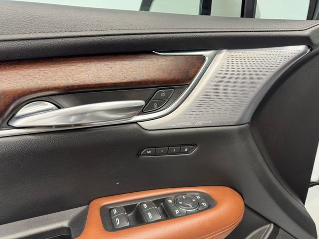 Used 2022 Cadillac XT5 Premium Luxury w/ Technology Package FWD image 37