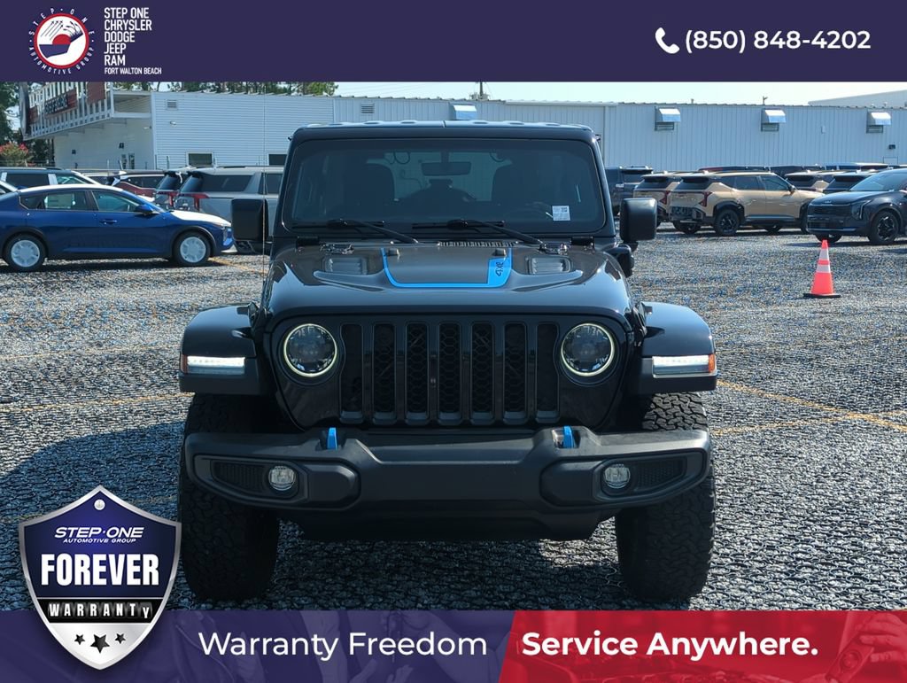 Used 2023 Jeep Wrangler Unlimited Rubicon 4xe w/ Safety Group AWD/4WD image 9