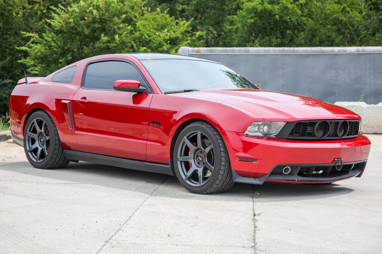 Used 2011 Ford Mustang GT Premium w/ Electronics Pkg RWD image 1