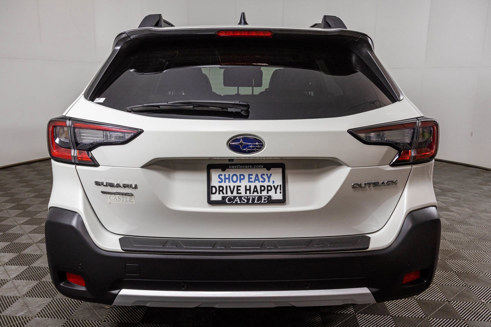 Used 2025 Subaru Outback Limited AWD/4WD image 18