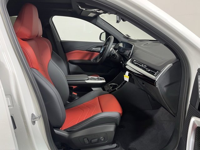 New 2025 BMW X2 xDrive28i w/ Premium Package image 22