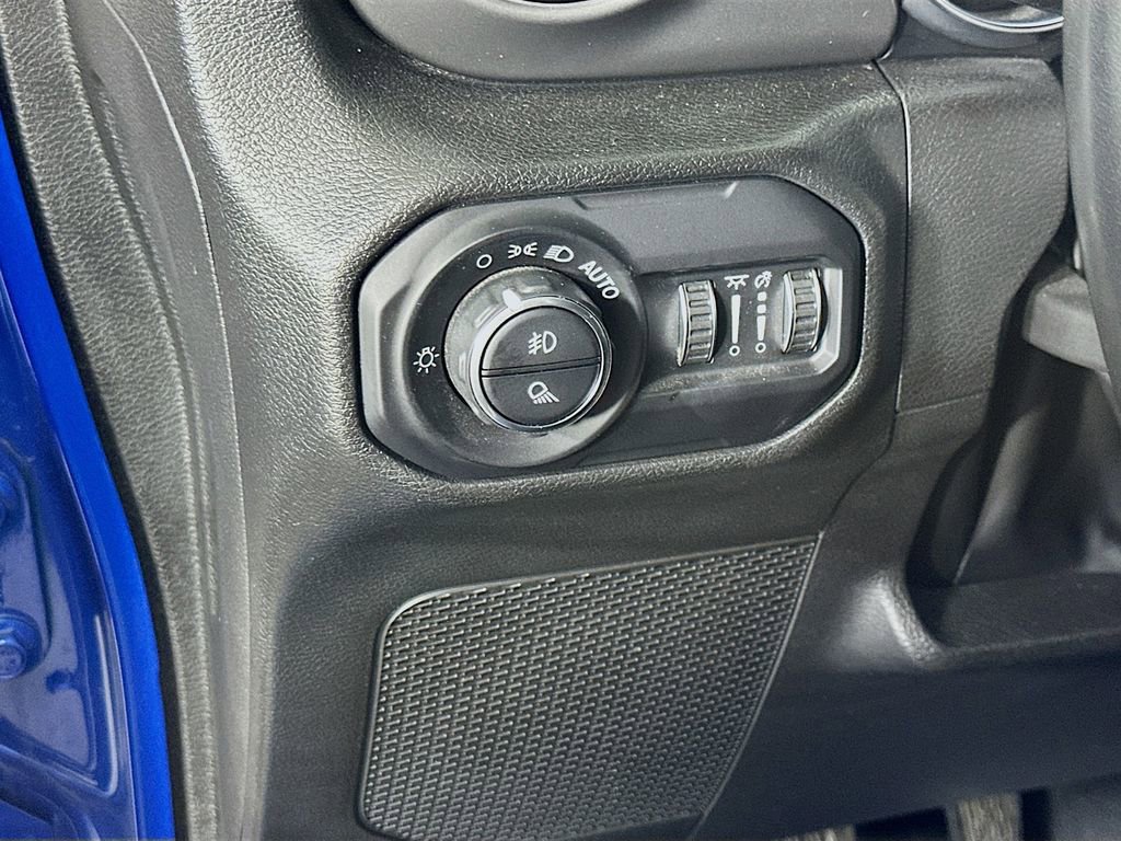 Used 2022 Jeep Gladiator Willys image 20