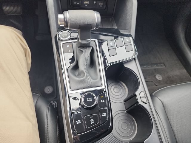 Used 2025 Kia Sportage EX FWD image 19