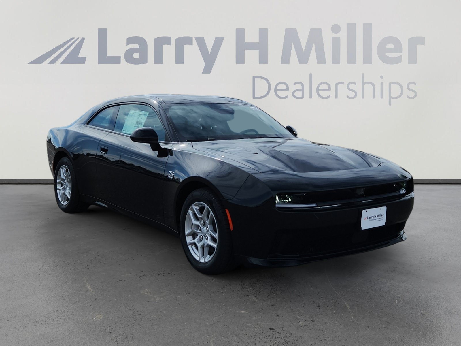 New 2025 Dodge Charger Daytona R/T w/ Quick Order Package 25M R/T AWD/4WD image 8