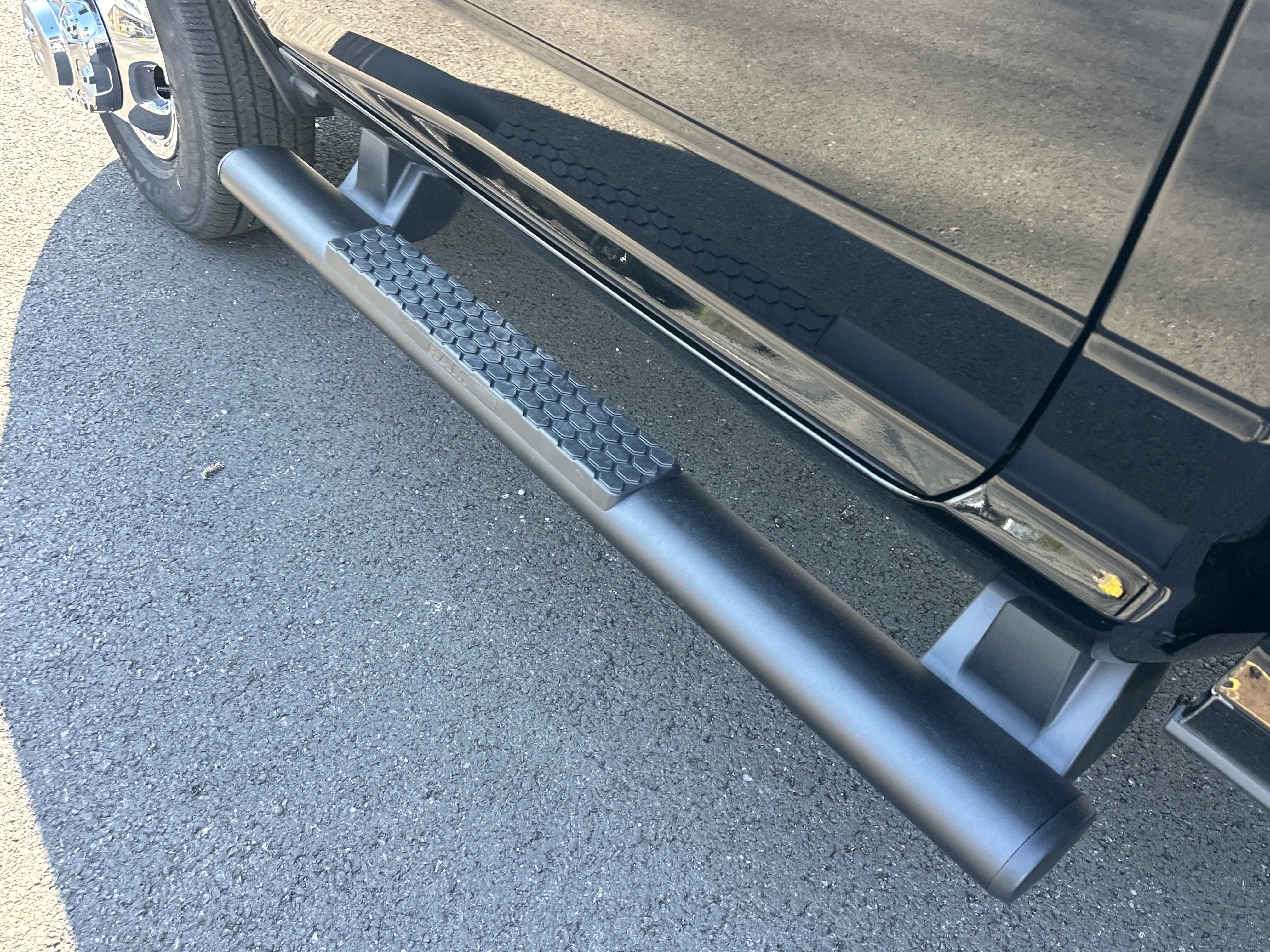 New 2026 RAM 3500 Tradesman AWD/4WD image 27