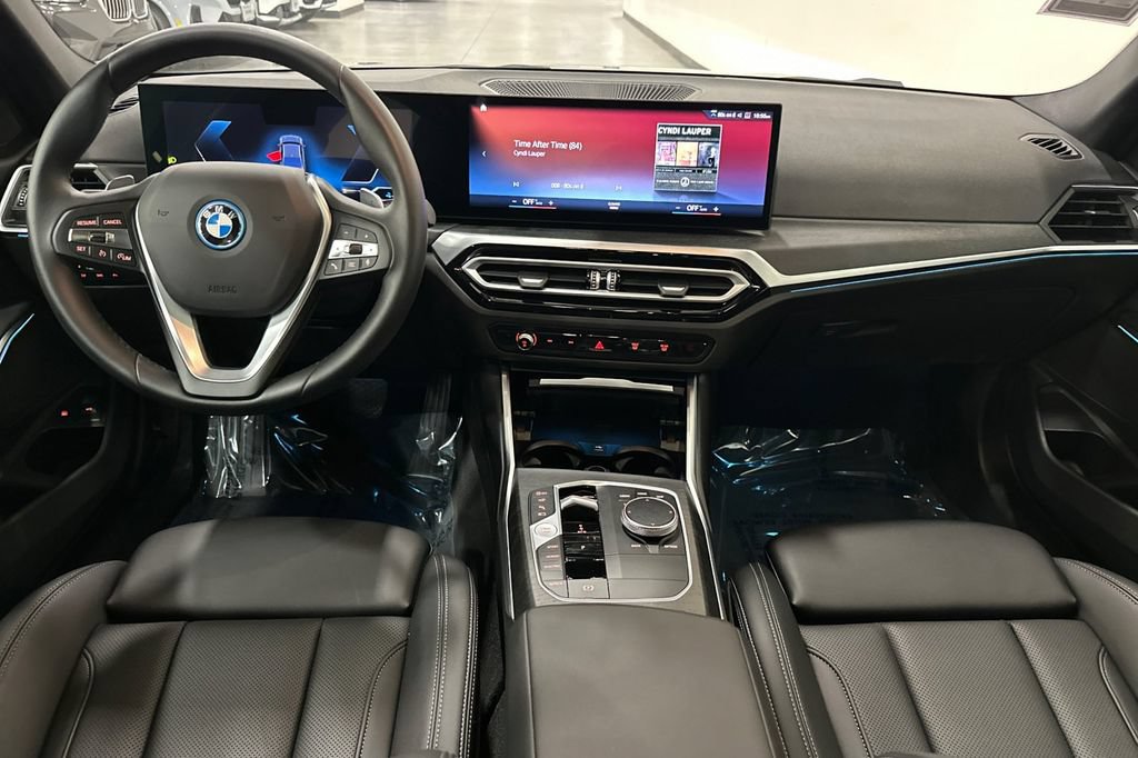 Used 2024 BMW 330e w/ Convenience Package RWD image 15