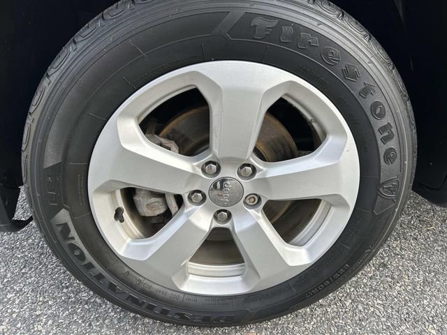 Used 2019 Jeep Compass Latitude image 9