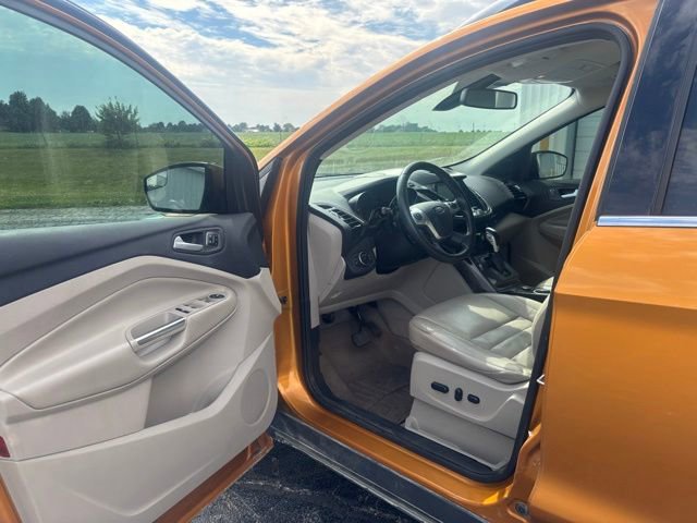 Used 2016 Ford Escape Titanium AWD/4WD image 9