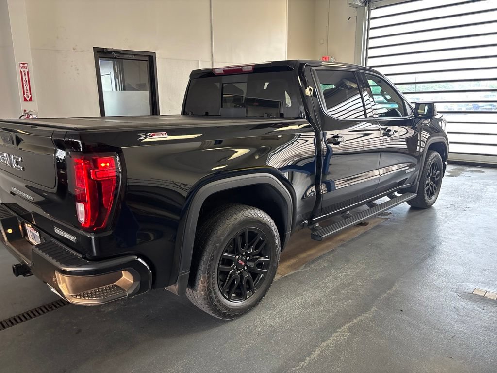 Used 2025 GMC Sierra 1500 Elevation w/ Preferred Package AWD/4WD image 7