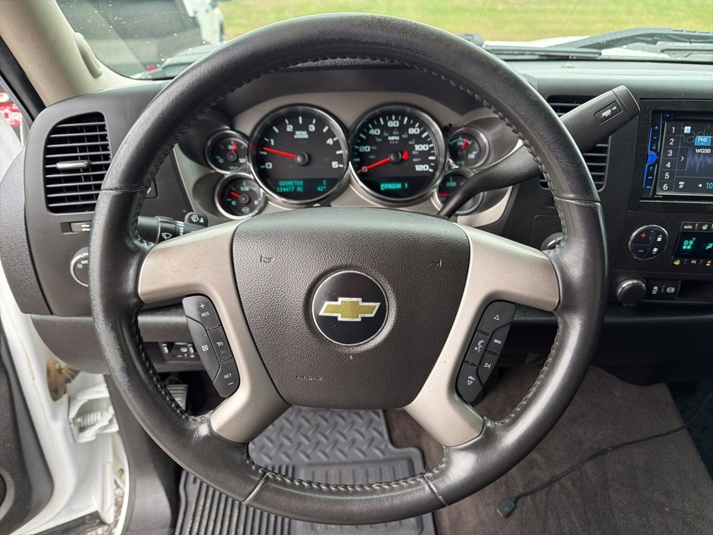 Used 2014 Chevrolet Silverado 2500 LT w/ Texas Edition image 46