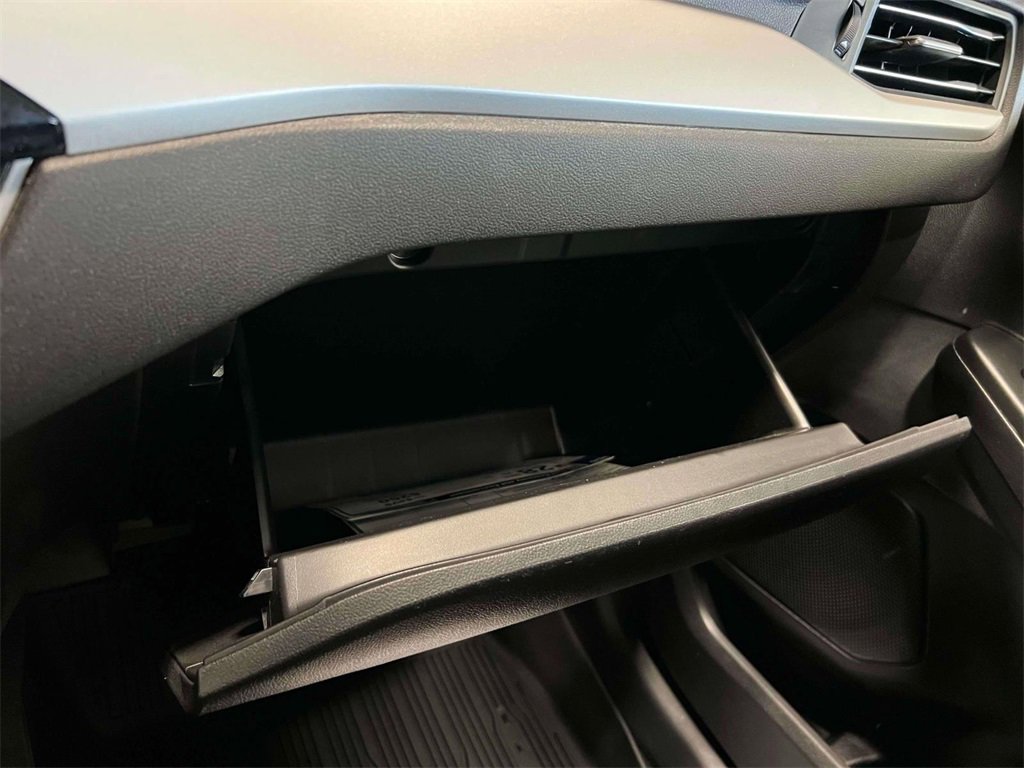 Used 2022 Ford Escape SEL w/ Technology Package image 36