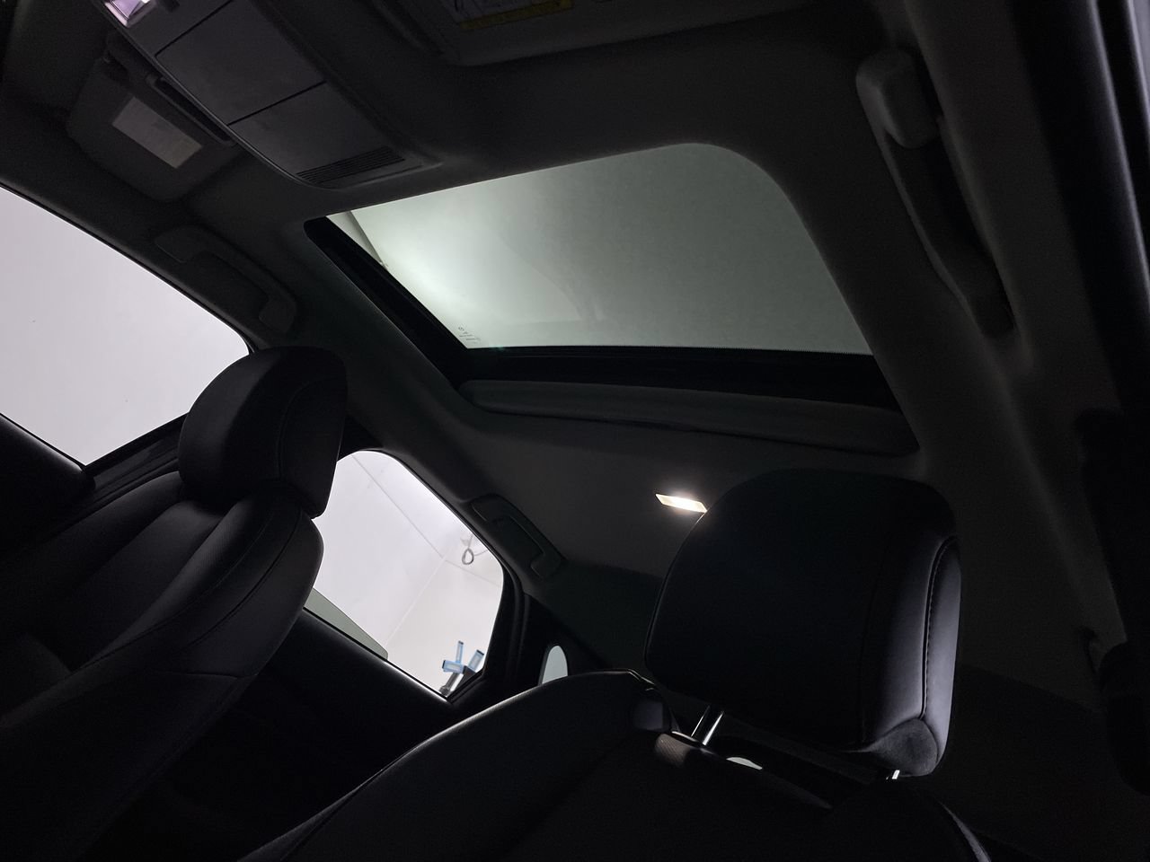 Used 2020 MAZDA CX-30 AWD w/ Premium Package image 18