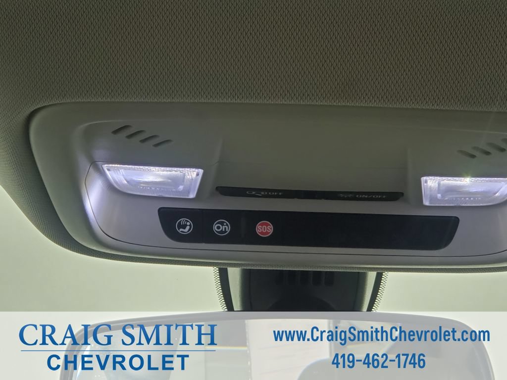 Used 2021 Chevrolet Traverse LT FWD image 25