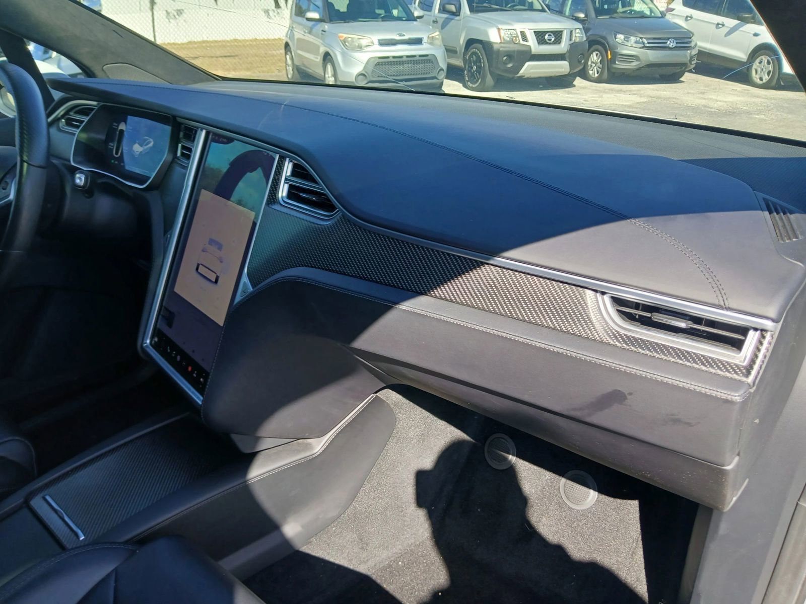 Used 2017 Tesla Model X 75D AWD/4WD image 18
