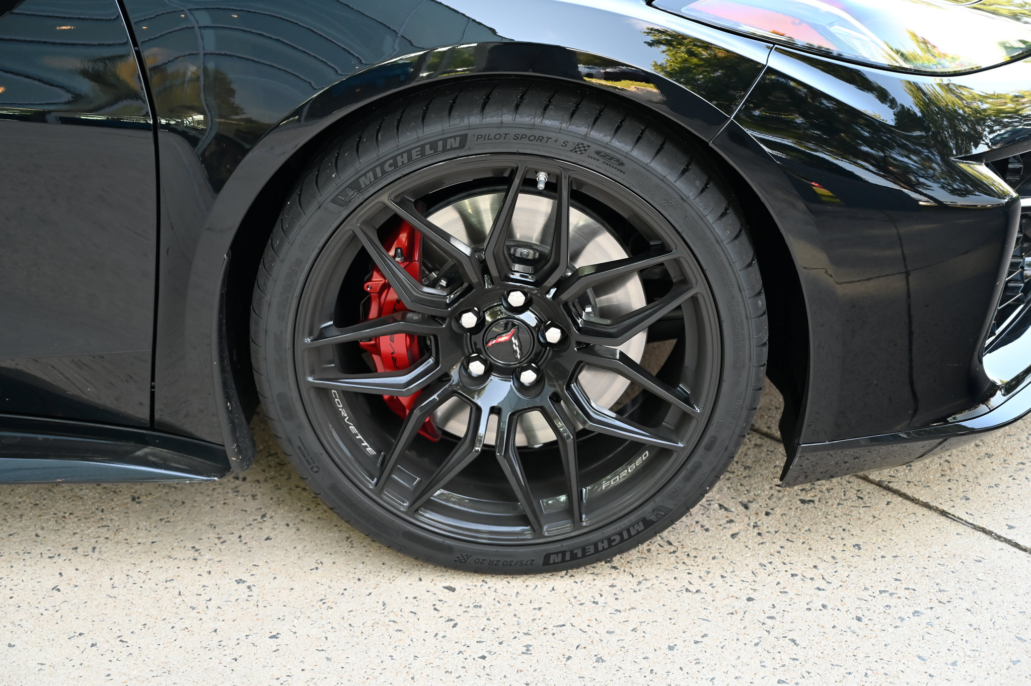 Used 2026 Chevrolet Corvette Z06 RWD image 12