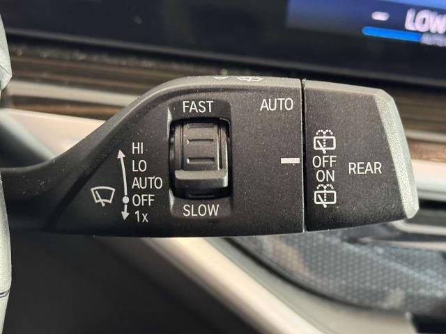 Used 2025 BMW X5 xDrive40i w/ Climate Comfort Package image 24