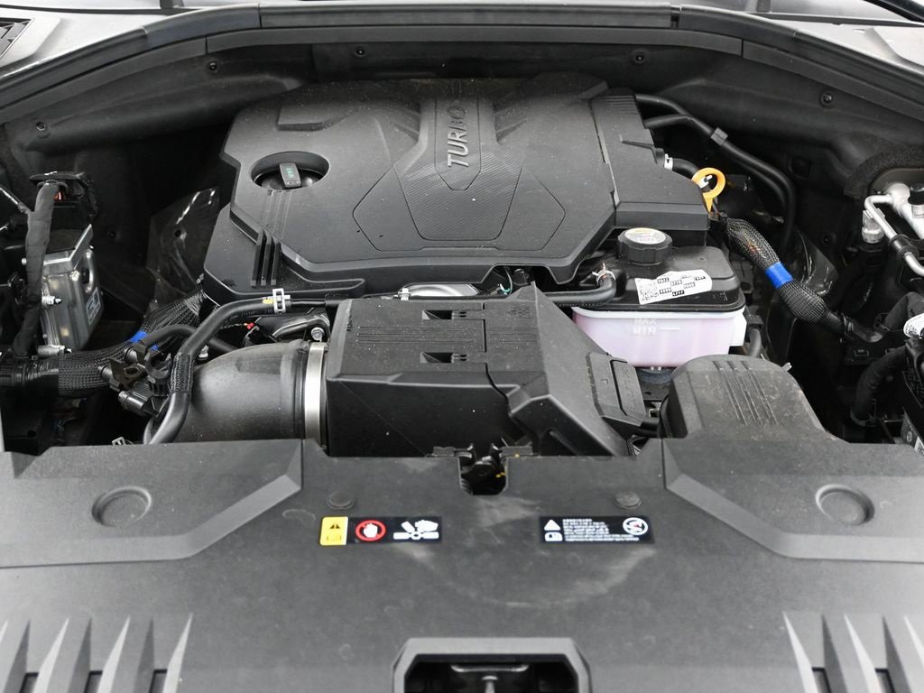Used 2024 Genesis GV70 2.5T w/ Sport Prestige Package image 40