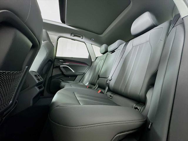 Certified 2025 Audi Q5 Premium Plus w/ Premium Plus image 22
