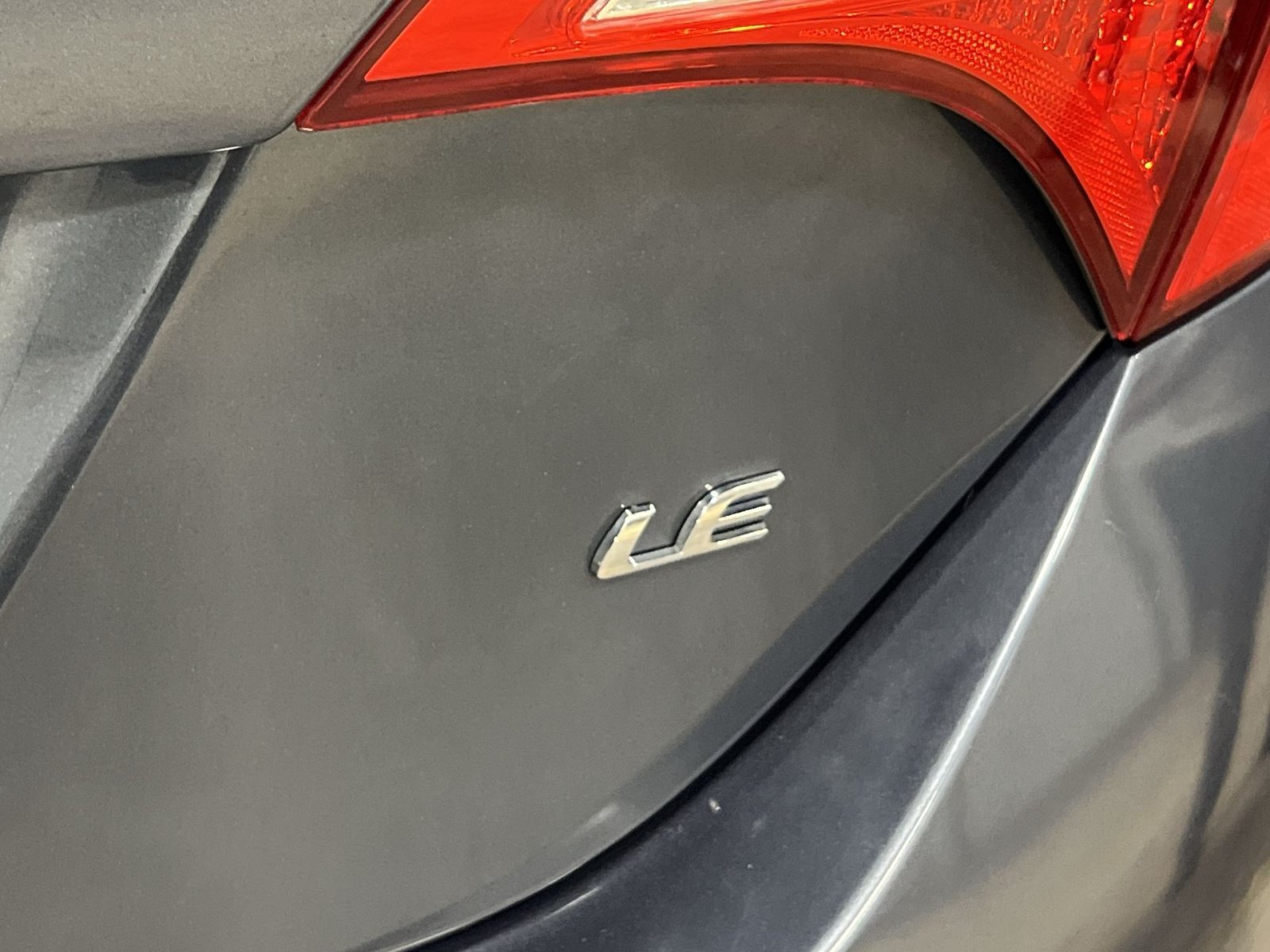 Used 2014 Toyota Corolla LE FWD image 26