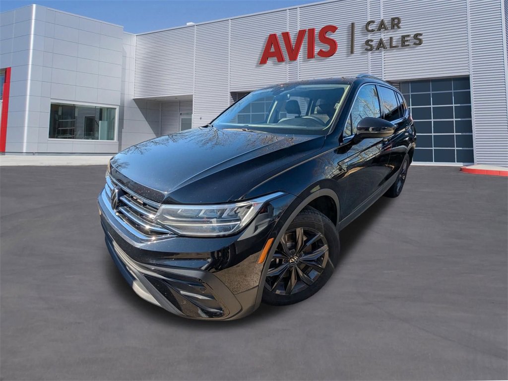 Used 2024 Volkswagen Tiguan SE