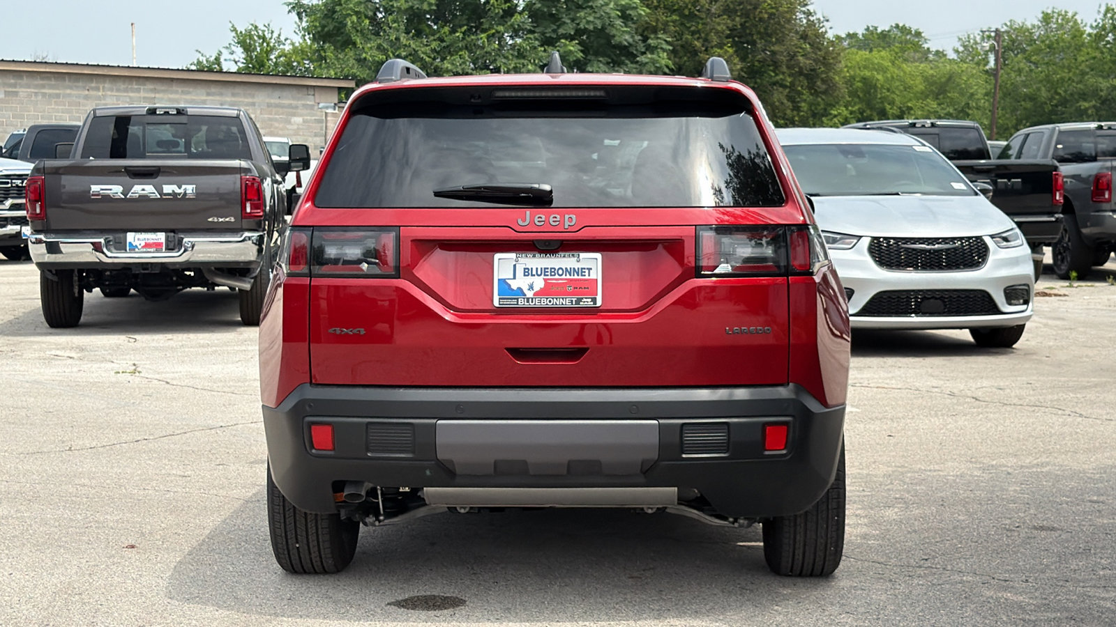 New 2026 Jeep Cherokee Laredo AWD/4WD image 6