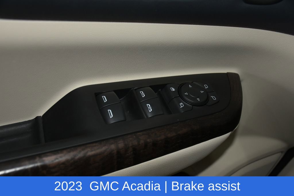 Used 2023 GMC Acadia Denali w/ Denali Ultimate Package AWD/4WD image 22