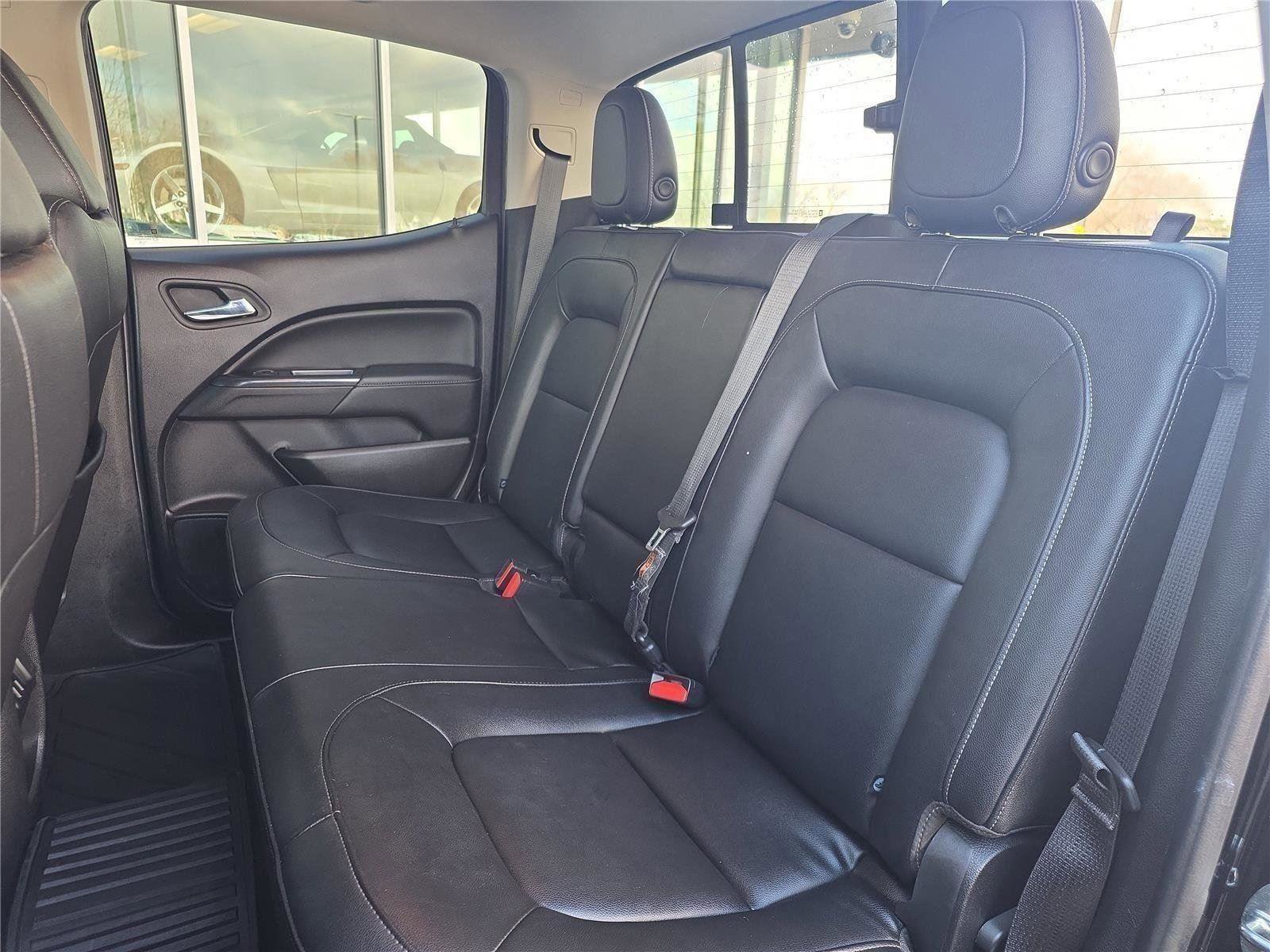 Used 2018 GMC Canyon SLT w/ Driver Alert Package AWD/4WD image 32