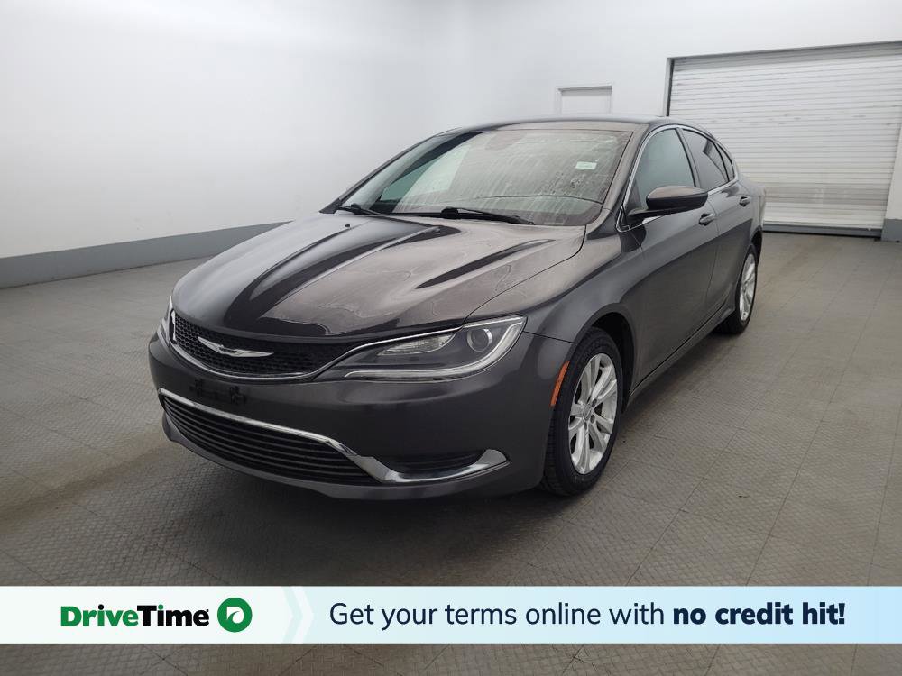 Used 2015 Chrysler 200 Limited image 1