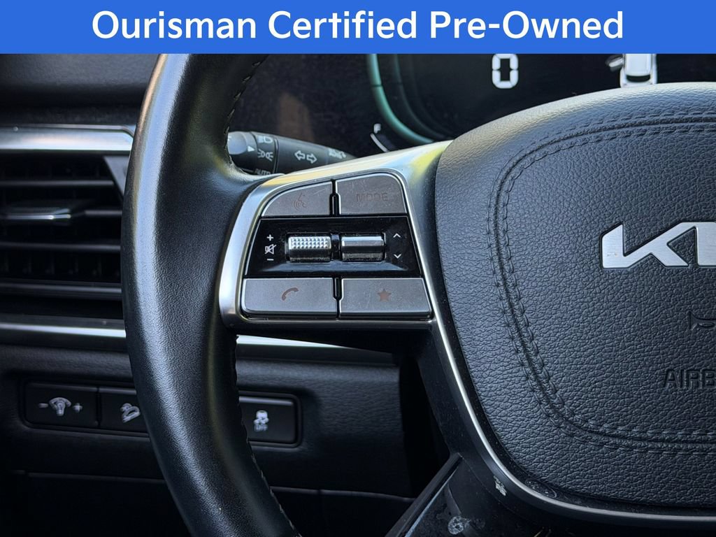 Used 2025 Kia Telluride S FWD image 25