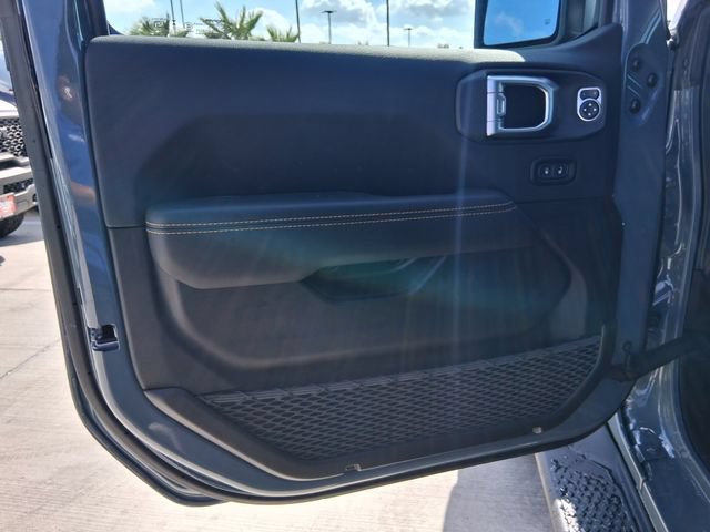 New 2026 Jeep Gladiator Sport AWD/4WD image 18