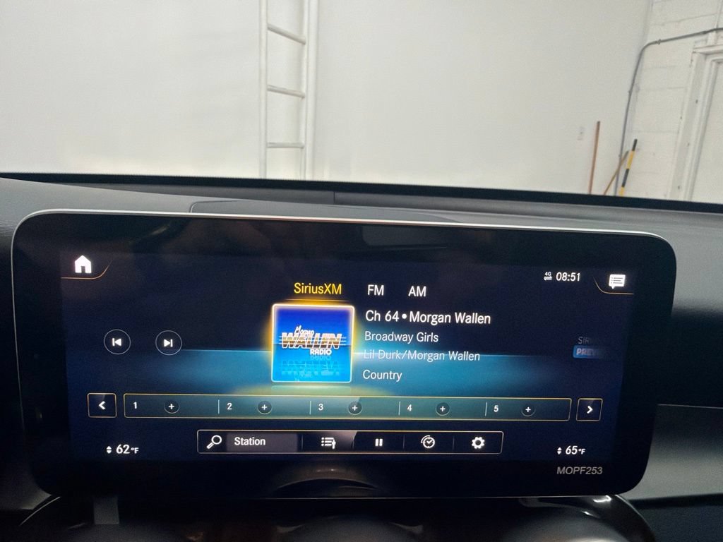 Used 2022 Mercedes-Benz GLC 300 image 18