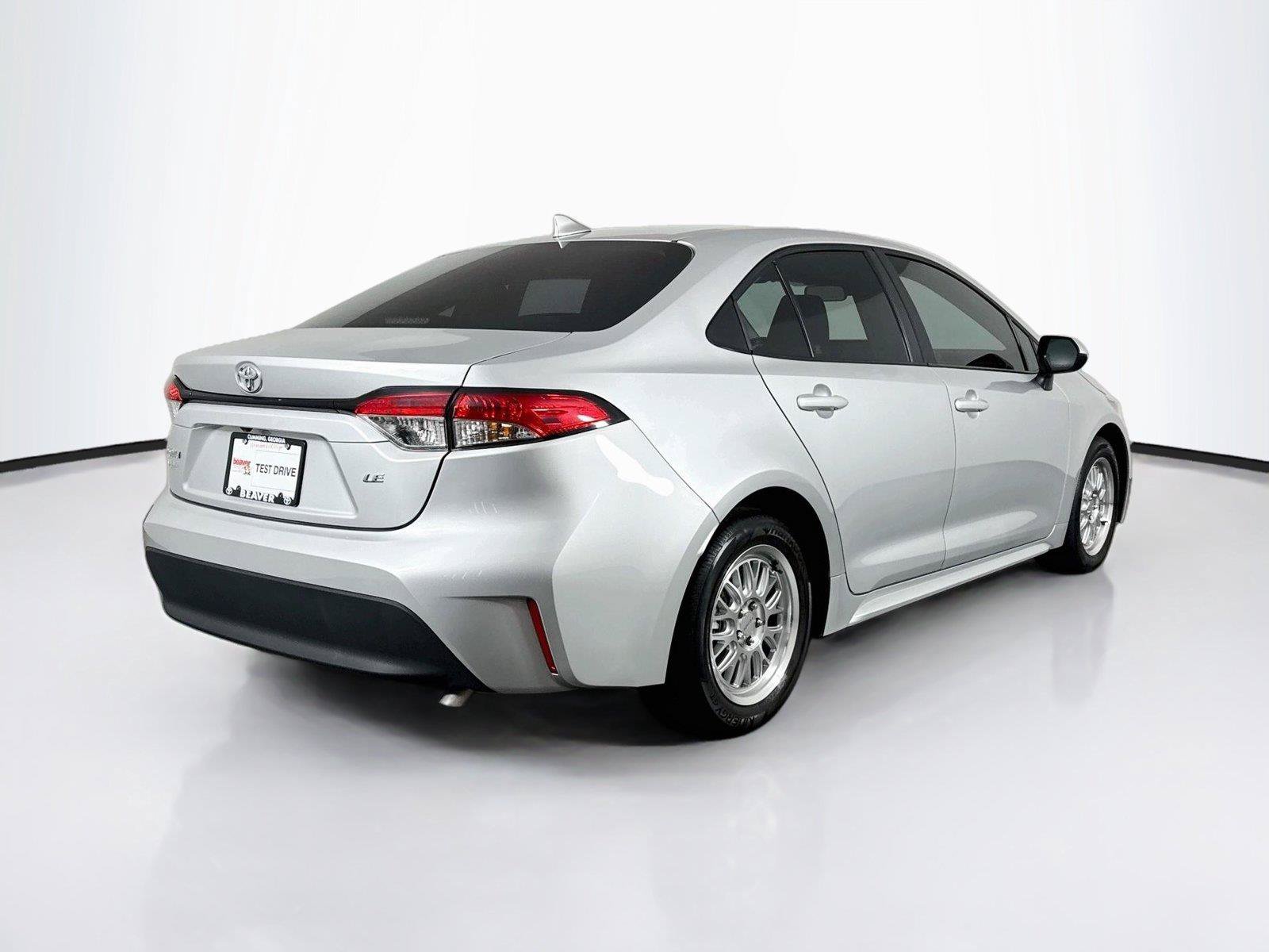 Certified 2025 Toyota Corolla LE FWD video 2