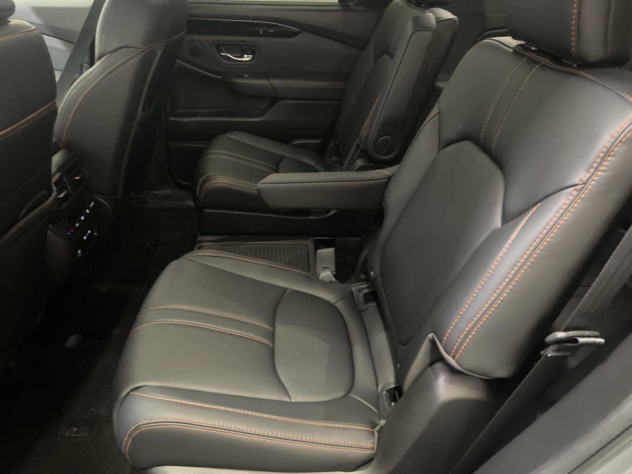 Certified 2025 Honda Pilot TrailSport image 22